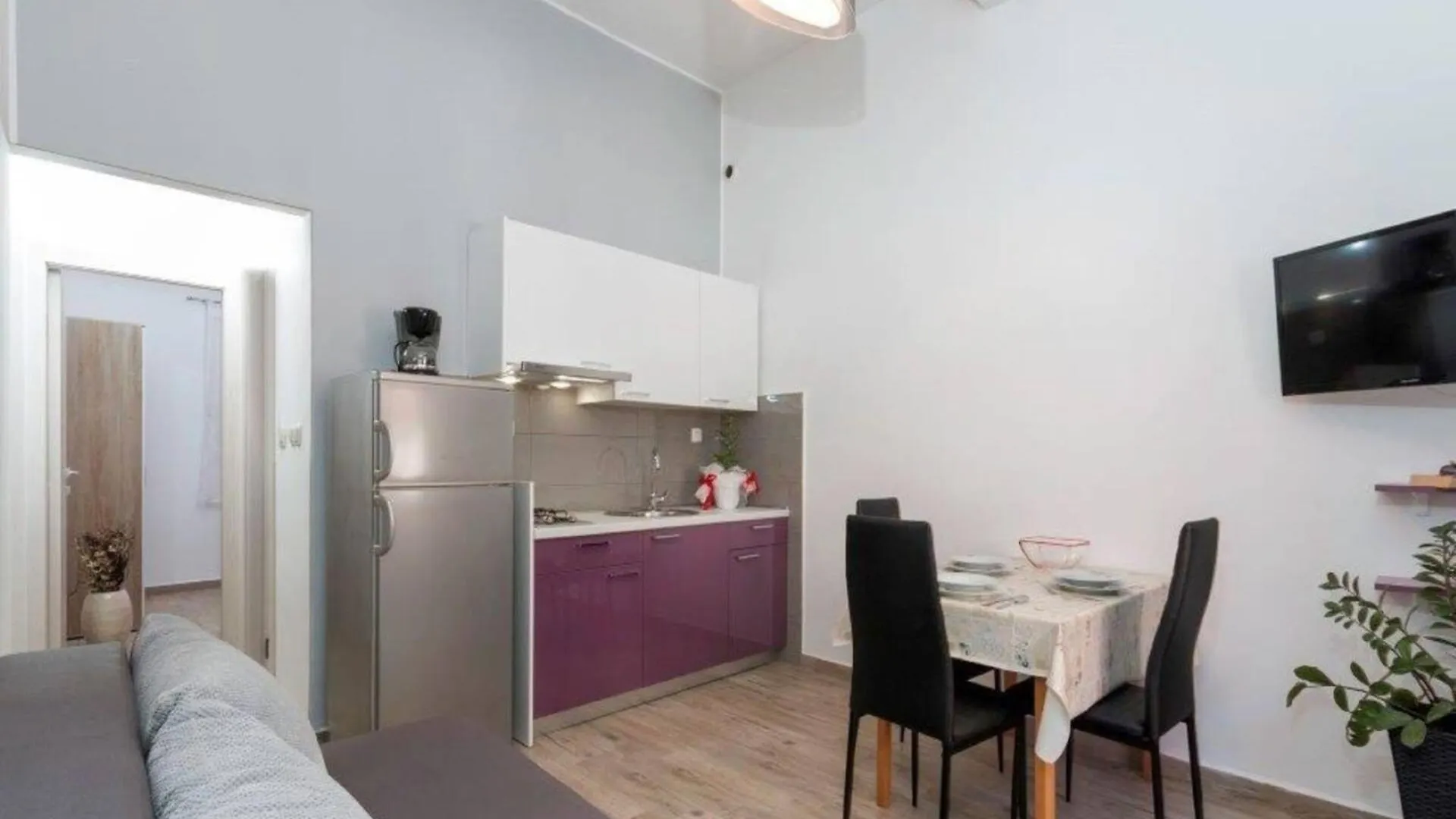 Pleasant Oriana Apartment Near The Sea-Pula Croatie