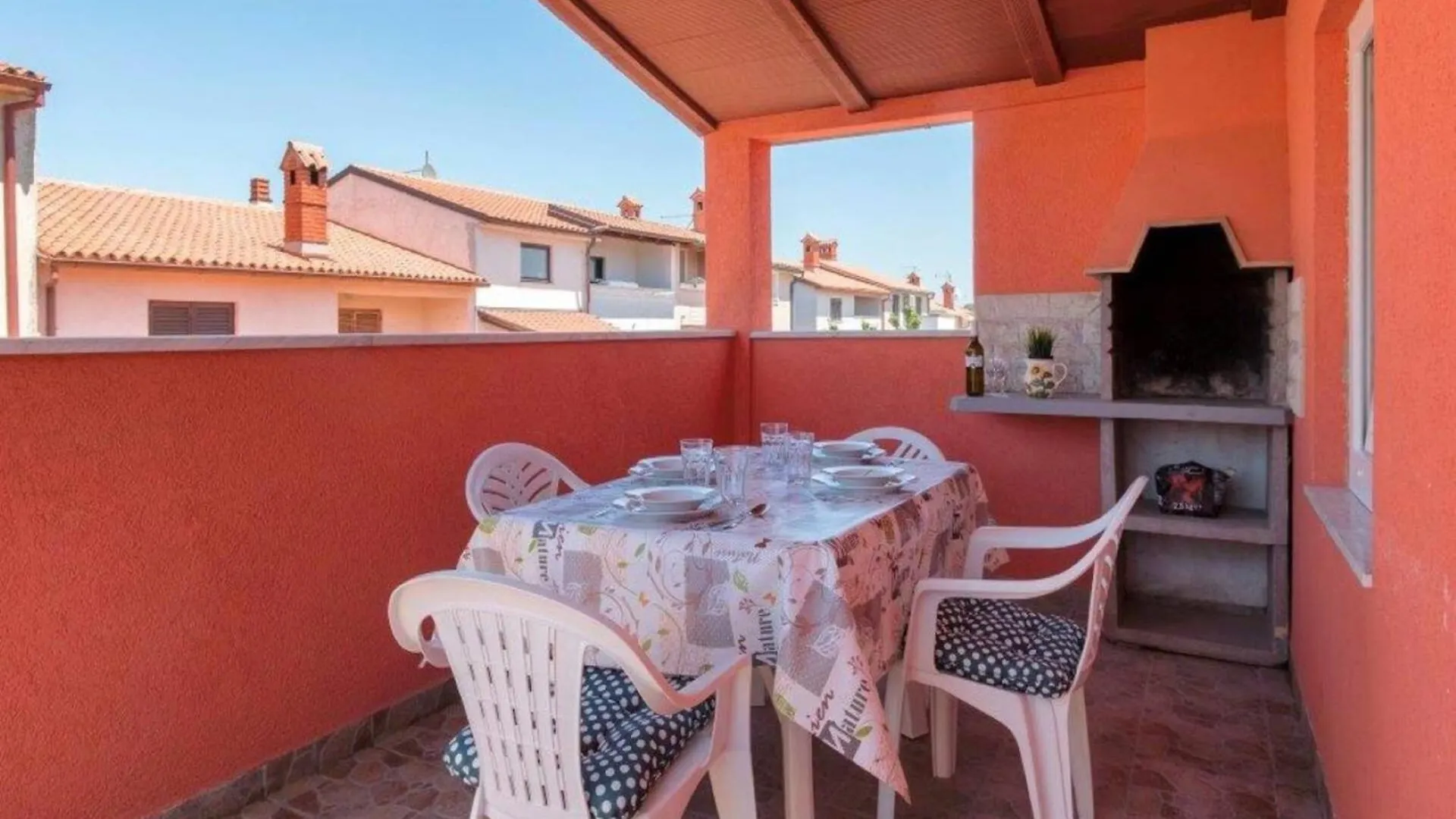 Pleasant Oriana Apartment Near The Sea-Pula 0*, Pula Croatie